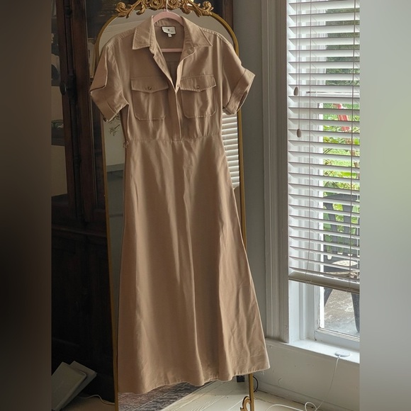 Tuckernuck Dresses & Skirts - TUCKERNUCK Tan Lucienne Maxi Dress NO BELT